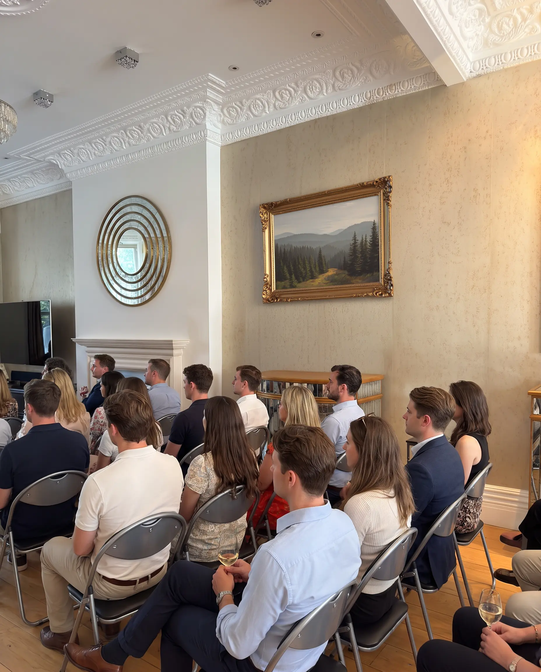 discussion club in London